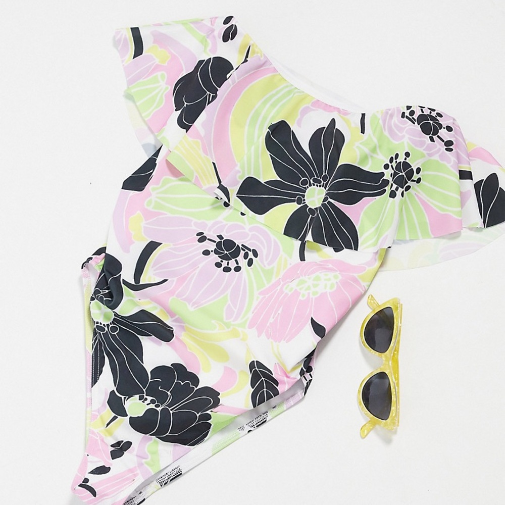 NEVER WORN ASOS Maternity Frill Swimsuit with 70s Floral Print, US Size 6